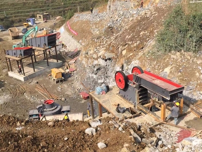 废旧建筑垃圾破碎机 资源再生利用技术的研发与应用