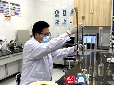 青岛企业以“膜法”撬动蓝色经济 日产十万吨级海水淡化与资源再生利用新突破